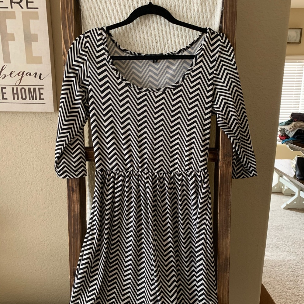Women’s dress